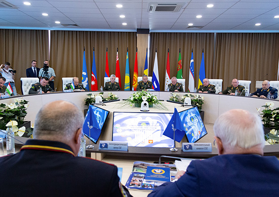 Russian Head of Military Department opens meeting of CIS Council of Ministers of Defence in Anapa