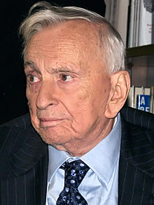 Gore Vidal 3 Shankbone 2009 NYC cropped.jpg