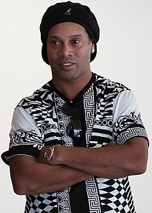 Ronaldinho Gaúcho em junho de 2019.jpg