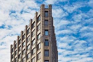 Gratte-ciel résidentiel du West Village, sur la Sixième Avenue. (définition réelle 4 905 × 3 270)