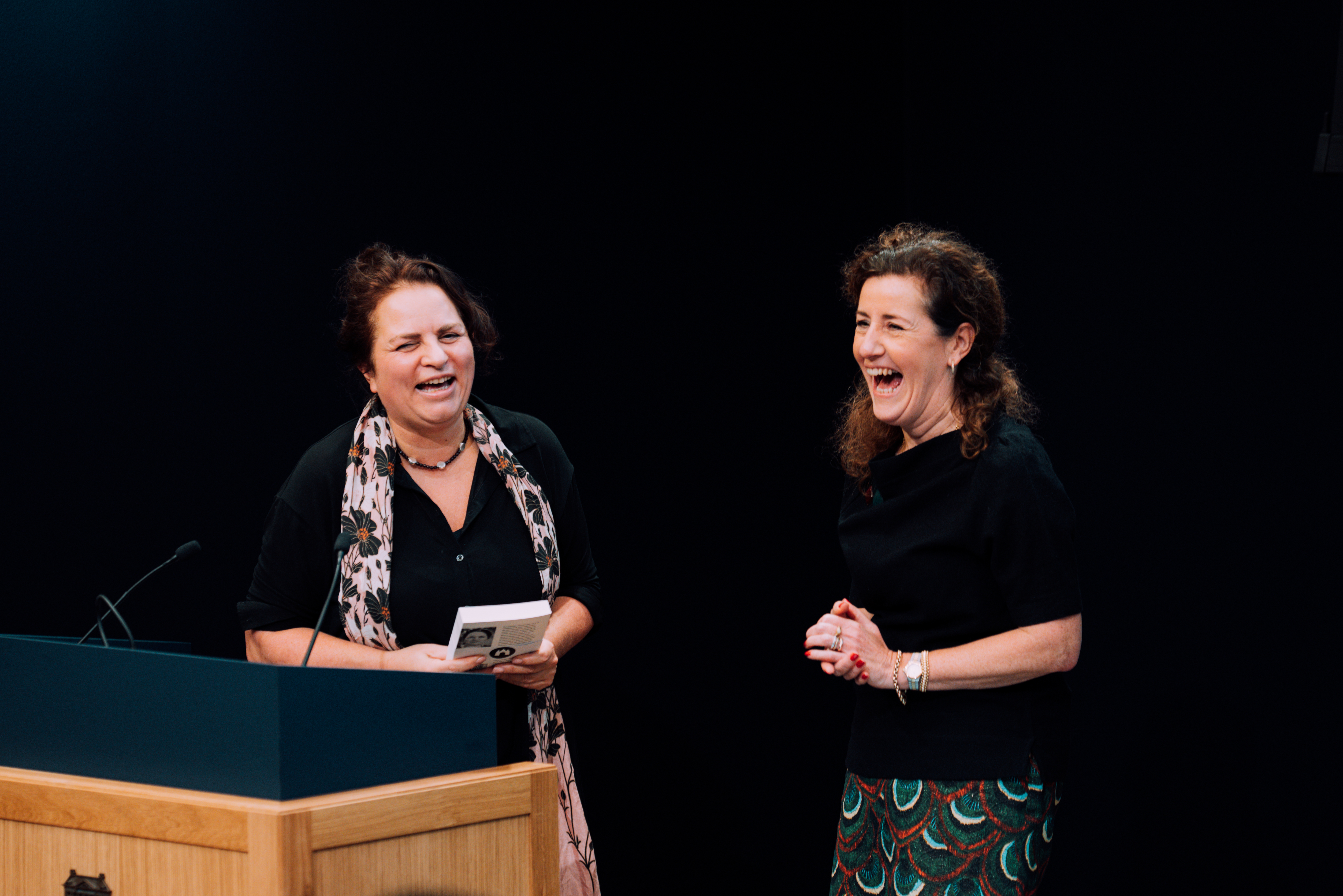 Marleen Stikker en minister Ingrid van Engelshoven