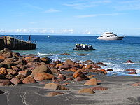 White Island - tourists coming in to land.JPG