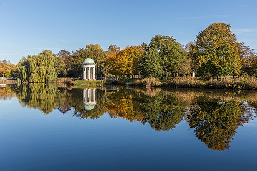 Musentempel im Herbst, 1710150958, ako.jpg