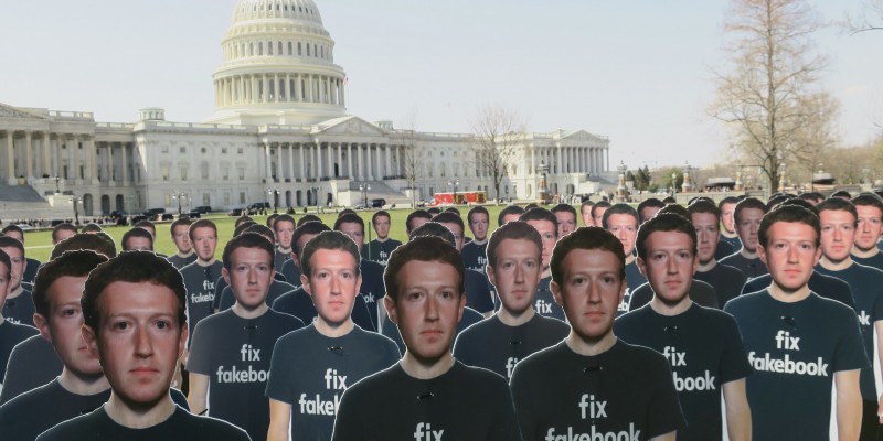 Advocacy group Avaaz organises a protest to call attention to disinformation on Facebook, Washington D.C., 2018. Photo: Joe Flood (CC BY-NC-ND 2.0)