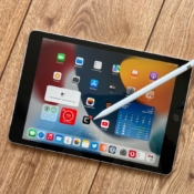 iPad 2021 review.