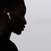 Zo leest Siri nieuwe berichten en meer voor via je AirPods of Beats-apparaat