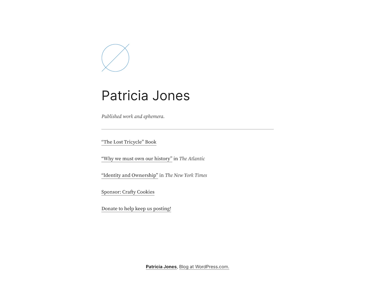 Jones is a minimalist theme, designed for single-page websites. Its single post and page layouts have no header, navigation menus, or widgets, so the page you design in the WordPress editor is the same page you’ll see on the front end.
