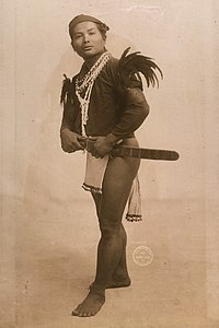 Dalman, Manguiane from Mindoro (Philippines). (Taken during the 1904 World's Fair) - cropped.jpg