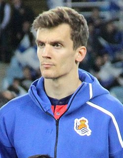 Real Sociedad - Red Bull Salzburgo 62 (26433581918) (cropped).jpg