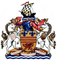 Barry Town United F.C. Crest.png