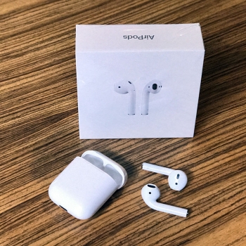 AirPods