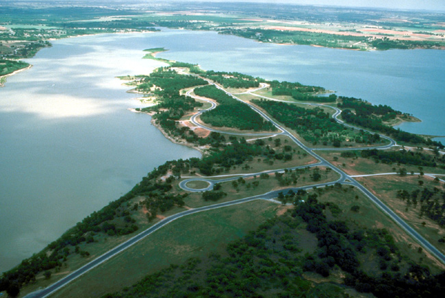 File:Proctor Lake, Texas.jpg