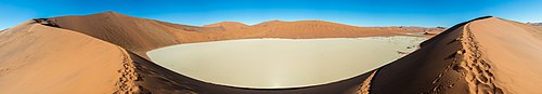 Dead Vlei, Sossusvlei, Namibia, 2018-08-06, DD 041-049 PAN.jpg