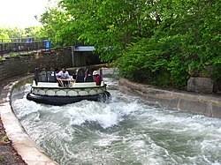 Thunder River (Six Flags St. Louis) 1.jpg