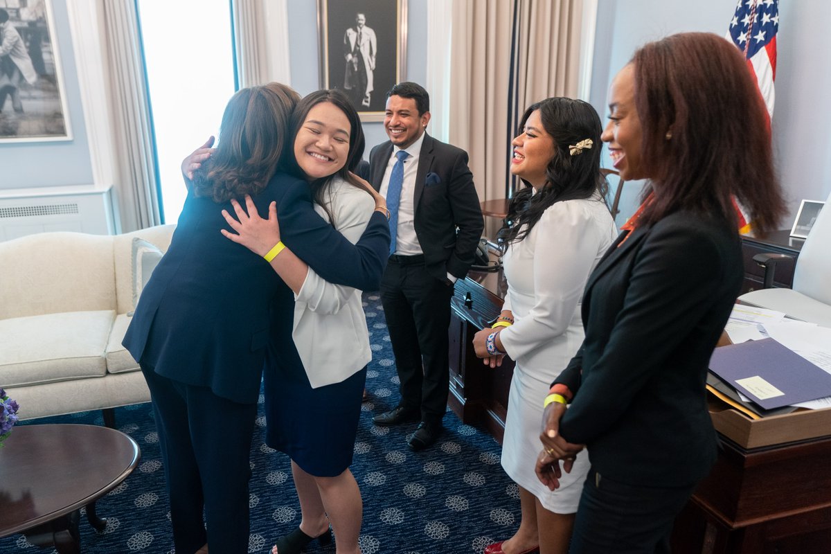 Vice President Harris hugs Ellen Lee goodbye following a meeting with DACA recipients.