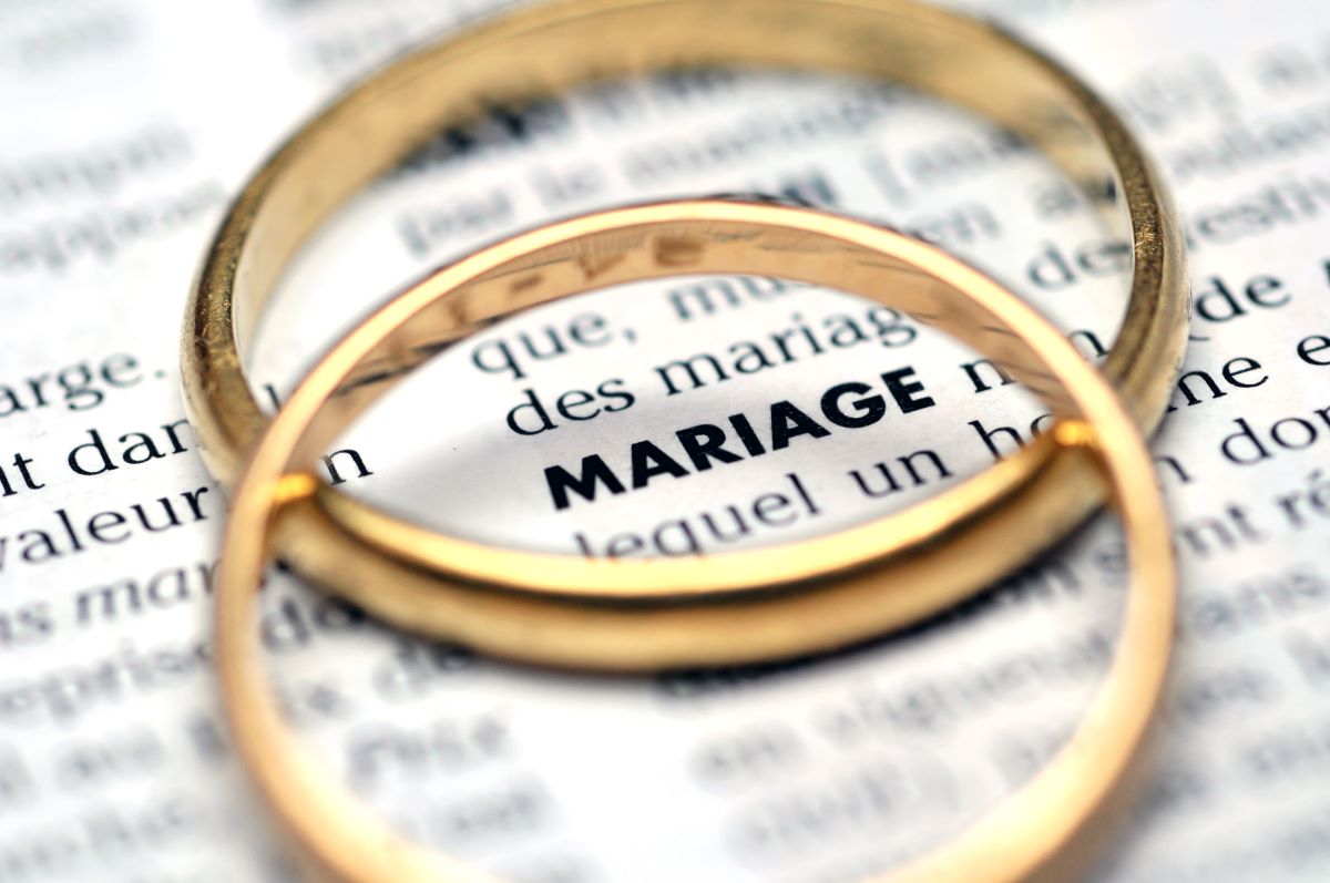 Comment se Marier et Obtenir son Certificat de Mariage en Suisse