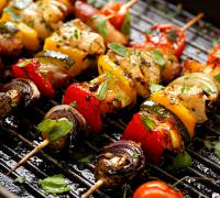 Veggie kabobs on the grill 