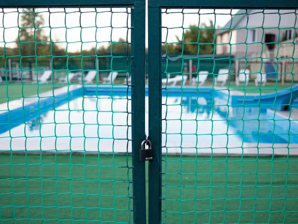 pool fence