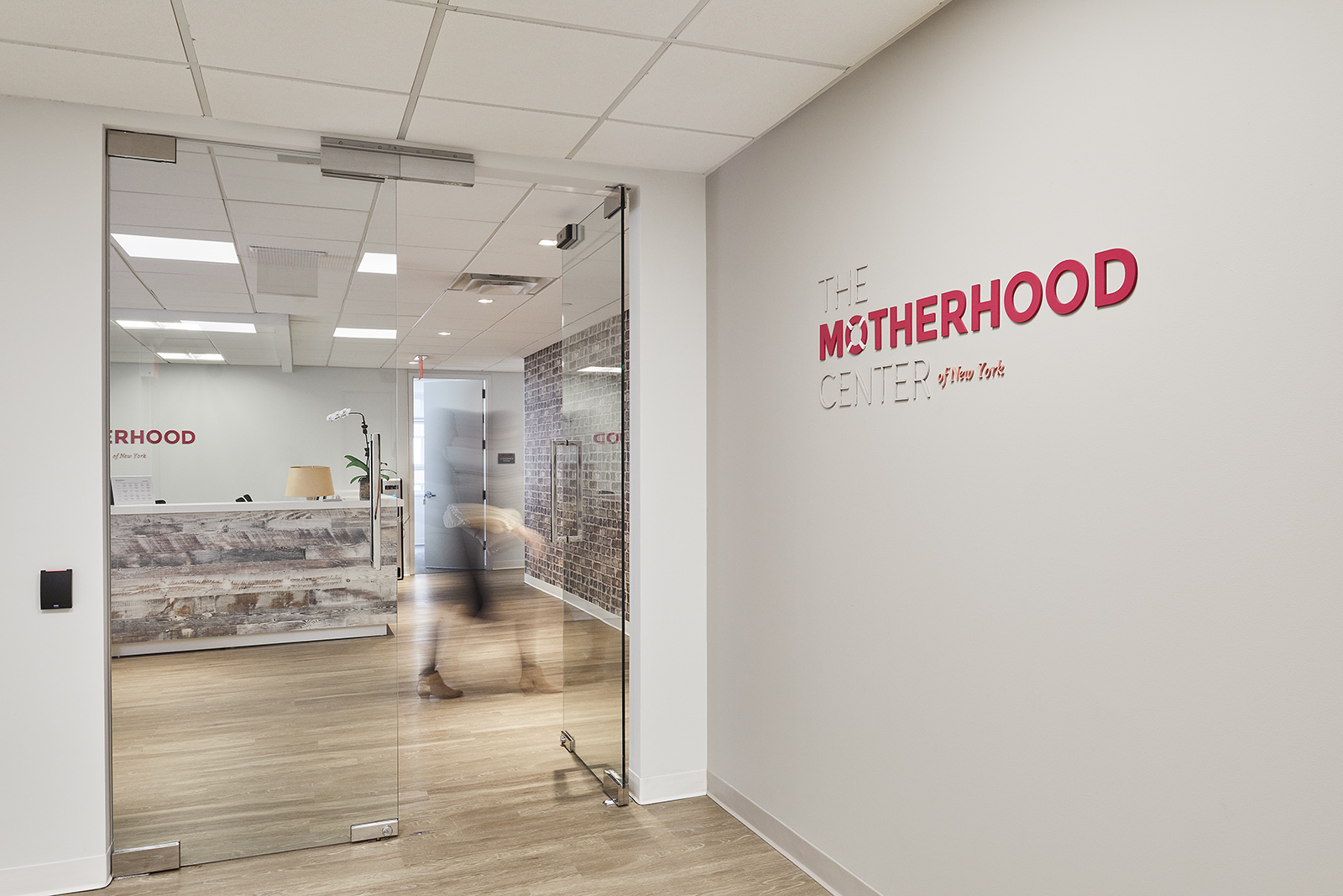 The_Motherhood_Center_08.jpg