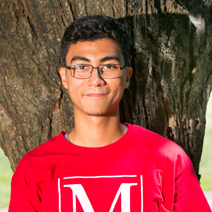 Male Macaulay Honors College student at 2014 orientation