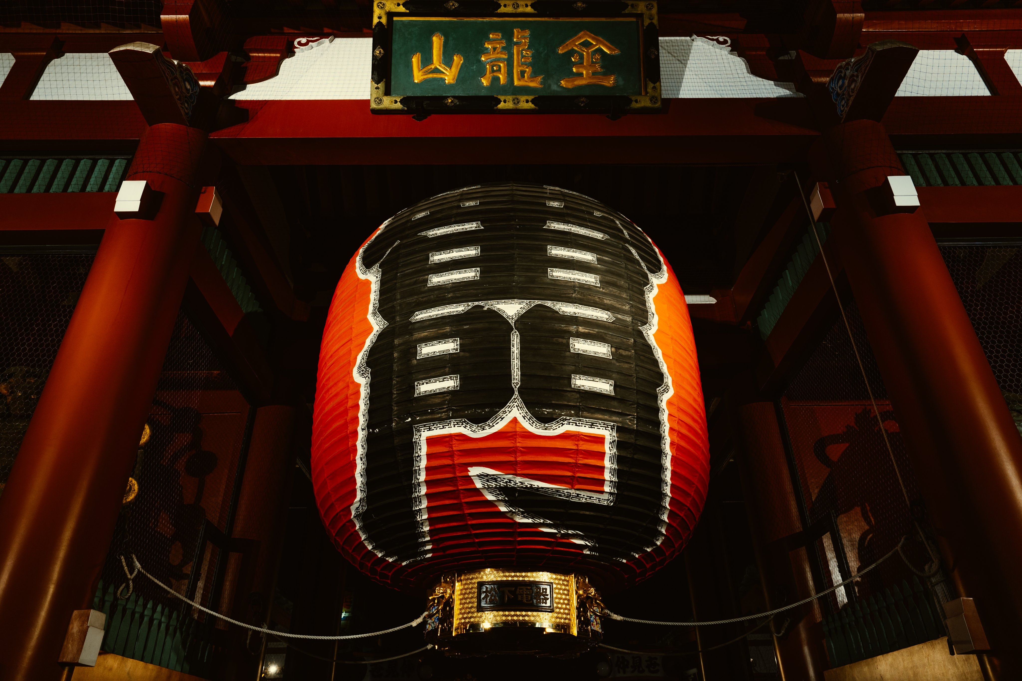 雷門 / Kaminarimon Gate