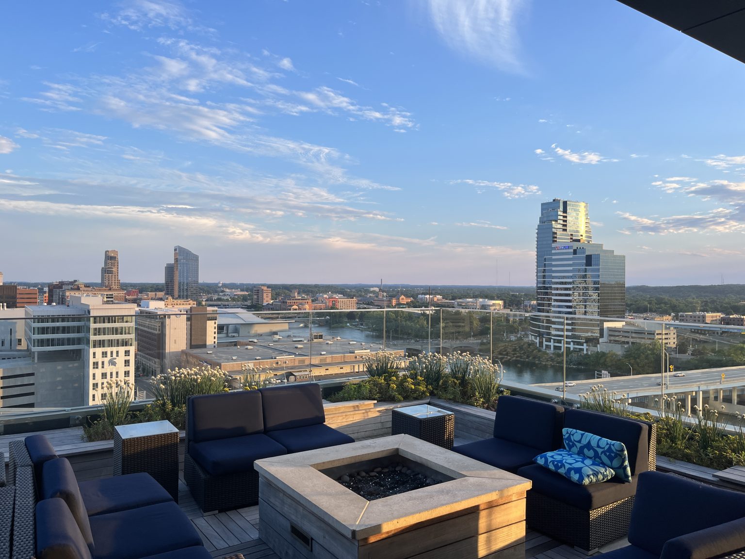 Rooftop views of the city of Grand Rapids, Michigan, USA. Photo contributed by Topher to the WordPress Photo Directory.