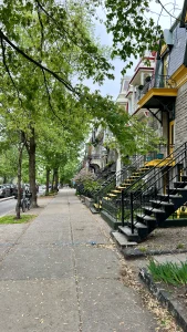 A street at Le Plateau-Mont-Royal, Québec
