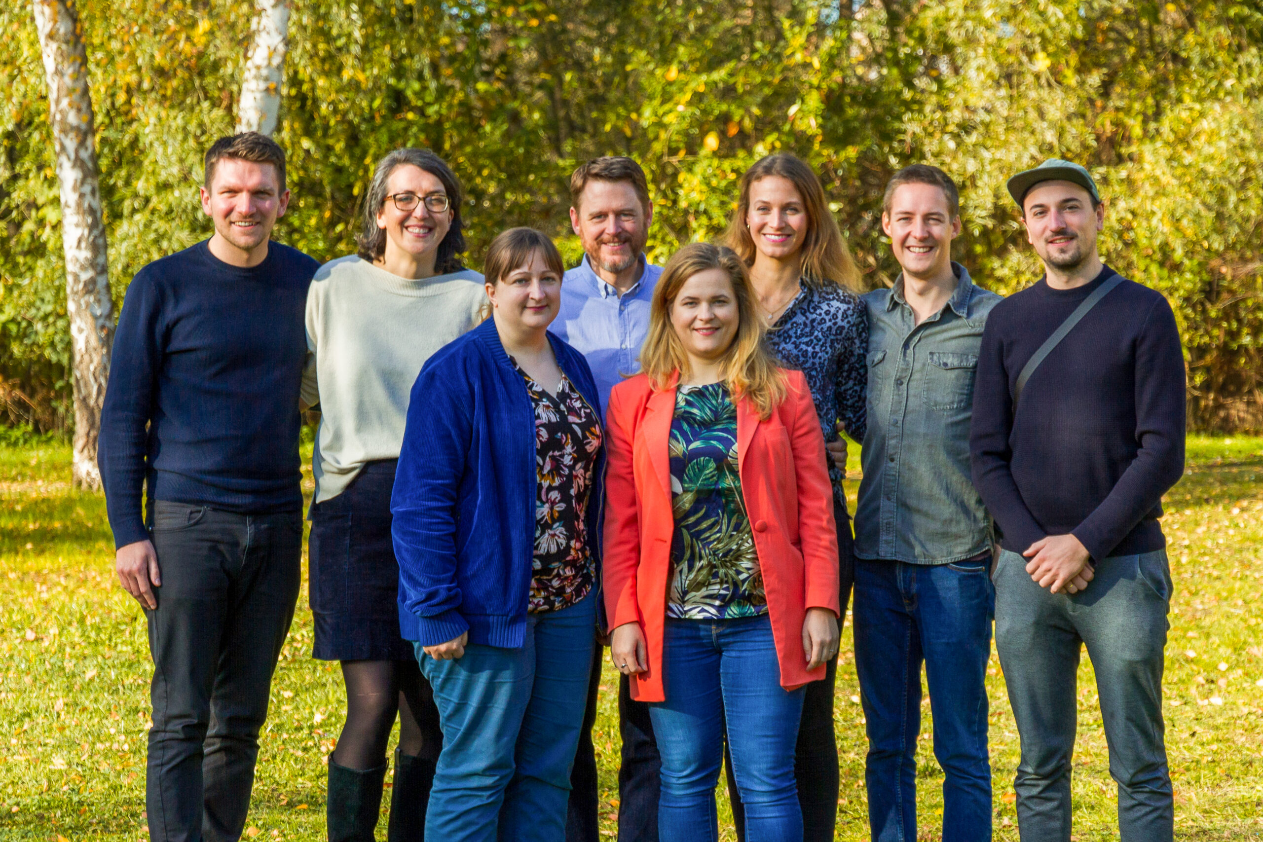 Ein Gruppenfoto von Erik Tuchtfeld, Anne Schwarz, Ralf Jäger, Lena M. Stork, Bendix Sältz, Philipp Marten, Verena Holtz, Monika Ilves