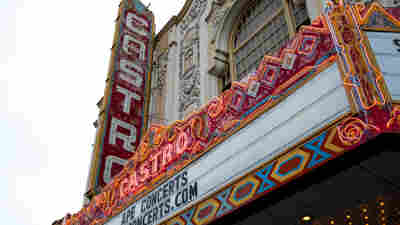 Fight over seats could define future of iconic San Francisco movie theater 