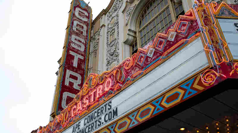 Fight over seats could define future of iconic San Francisco movie theater