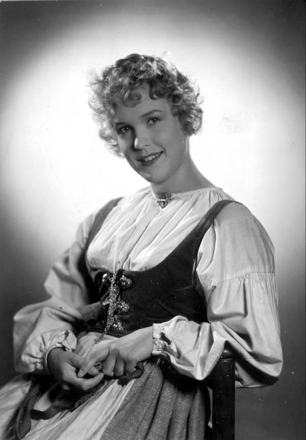 Eva Dahlbeck 1942.jpg