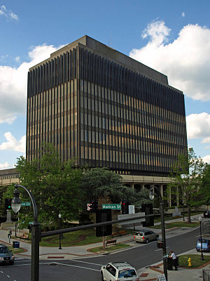 Madison County Courthouse in Huntsville