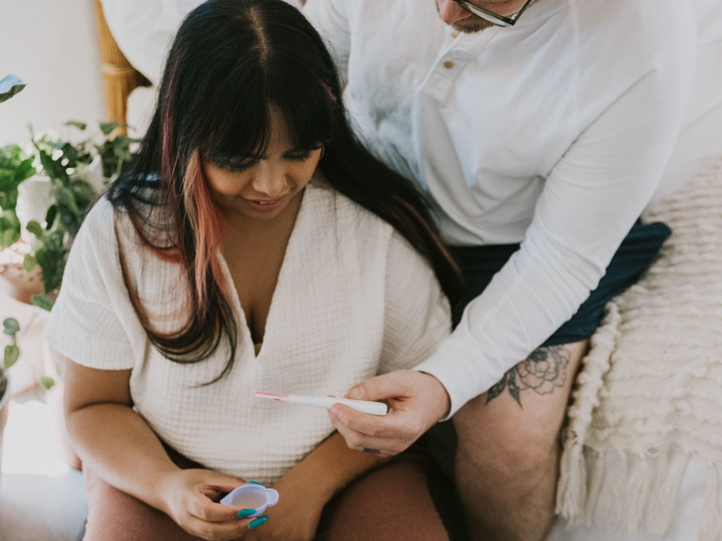 Couple with pregnancy test