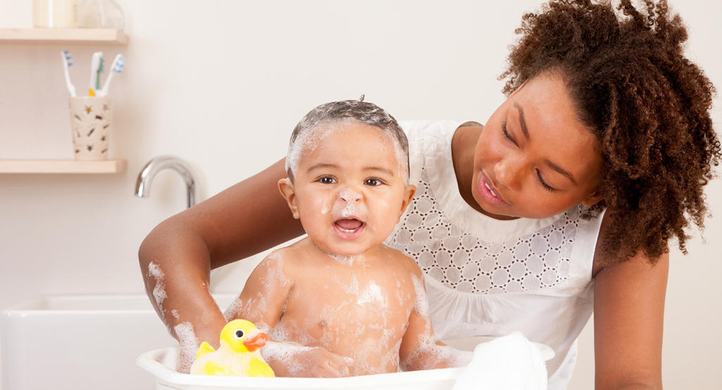 Bathing your baby safely