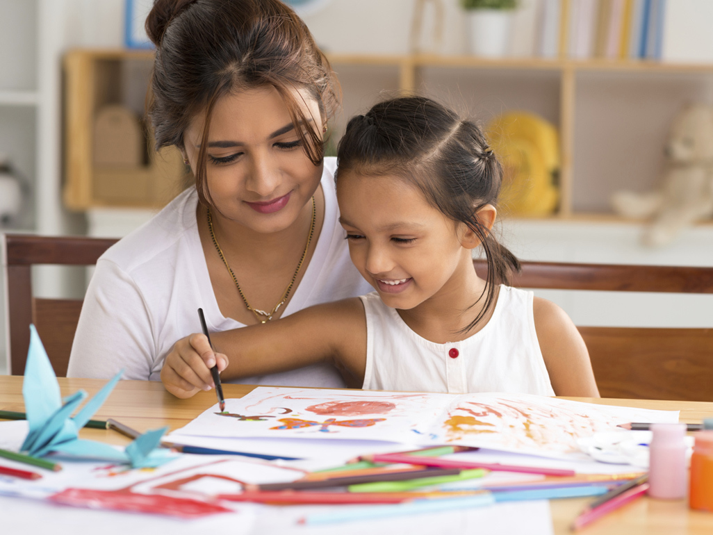 mother and daughter painting