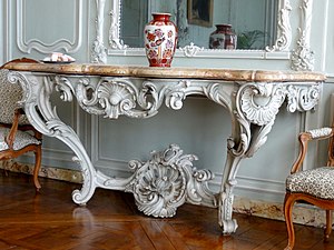 Console rocaille, domaine de Villarceaux.