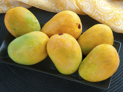 mangoes on a tray 