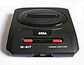 Mega Drive 2, consòla de salon pus poderosa de sa generacion.