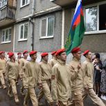 В Орле прошел парад у дома участника Великой Отечественной войны Александра Михайловича Алешкина