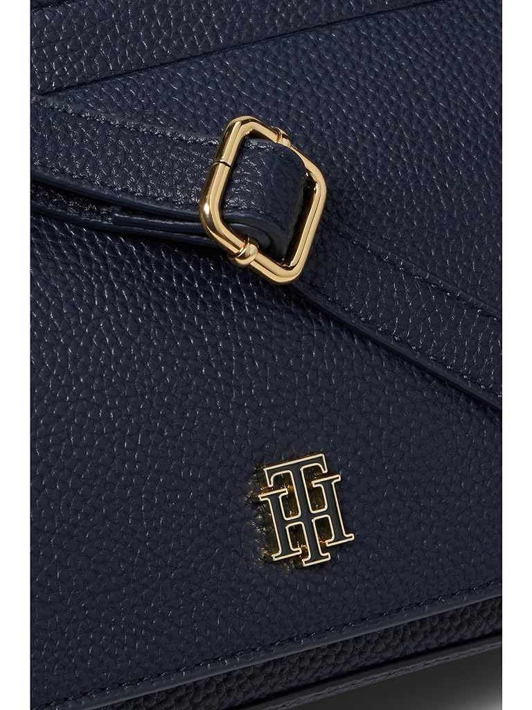 Tommy Hilfiger Luanne II Flap Crossbody