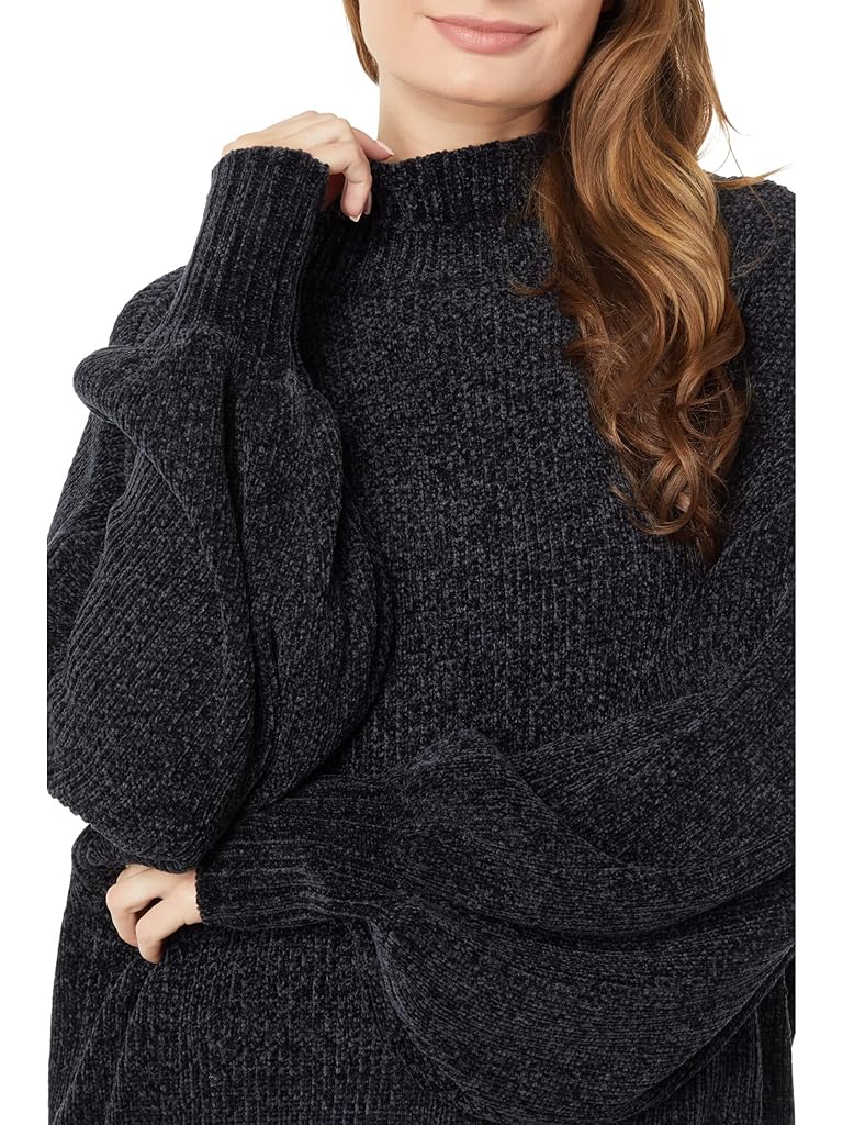 Chaser Lou Turtleneck Crop Pullover